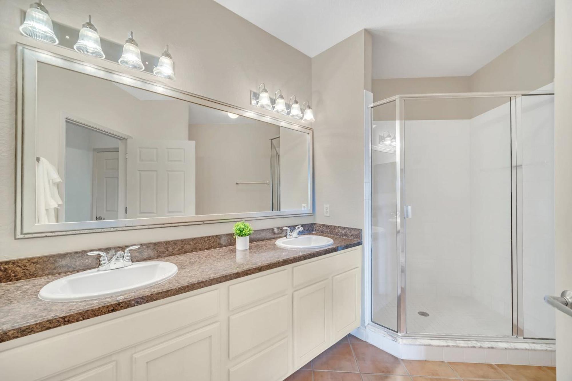 Spacious 2Br Condo W Pool & Hot Tub Near Disney Orlando Bagian luar foto