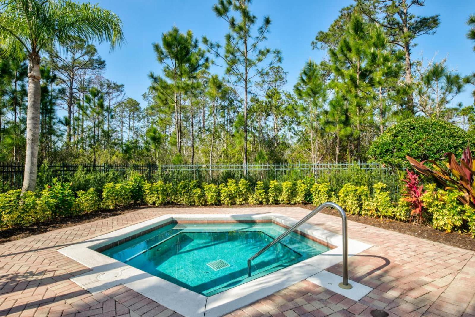 Spacious 2Br Condo W Pool & Hot Tub Near Disney Orlando Bagian luar foto